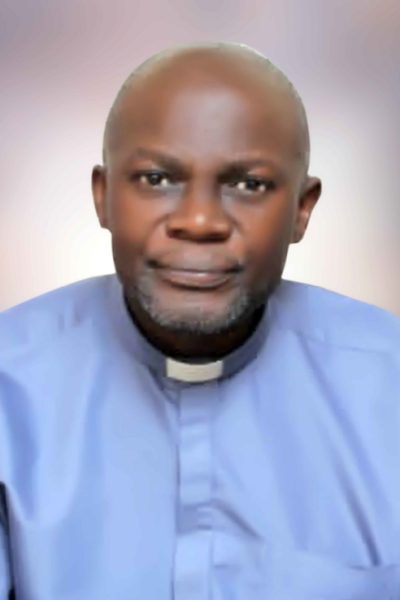 REV.-EDWARD-GOMBE